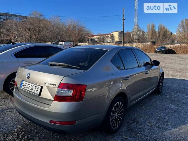 Шкода Октавия, объемом двигателя 1.6 л и пробегом 105 тыс. км за 14000 $, фото 3 на Automoto.ua