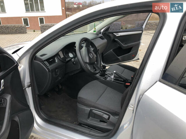 Шкода Октавия, объемом двигателя 1.6 л и пробегом 398 тыс. км за 8000 $, фото 10 на Automoto.ua