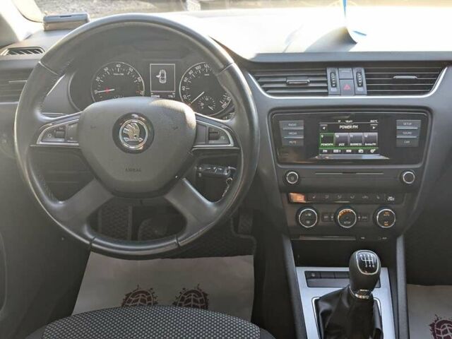 Шкода Октавия, объемом двигателя 1.4 л и пробегом 222 тыс. км за 10200 $, фото 21 на Automoto.ua