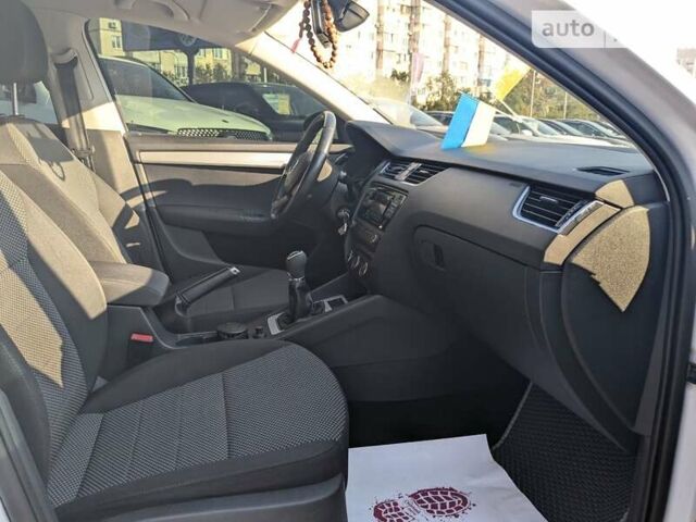 Шкода Октавия, объемом двигателя 1.4 л и пробегом 222 тыс. км за 10200 $, фото 16 на Automoto.ua