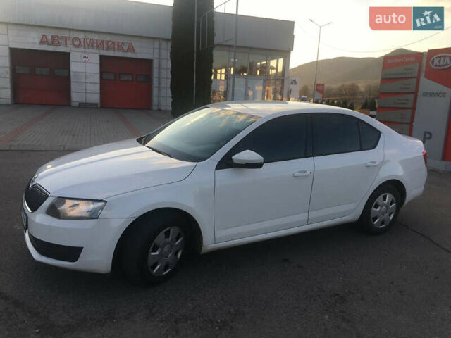 Шкода Октавия, объемом двигателя 1.6 л и пробегом 239 тыс. км за 9000 $, фото 2 на Automoto.ua