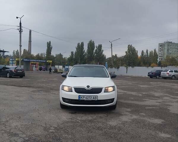 Шкода Октавия 2014 в Запорожье на Automoto.ua Шкода Октавия, объемом двигателя 2 л и пробегом 315 тыс. км за 11700 $, фото 48 на Automoto.ua