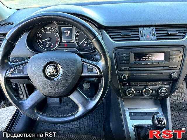 Шкода Октавия, объемом двигателя 1.8 л и пробегом 200 тыс. км за 9999 $, фото 5 на Automoto.ua