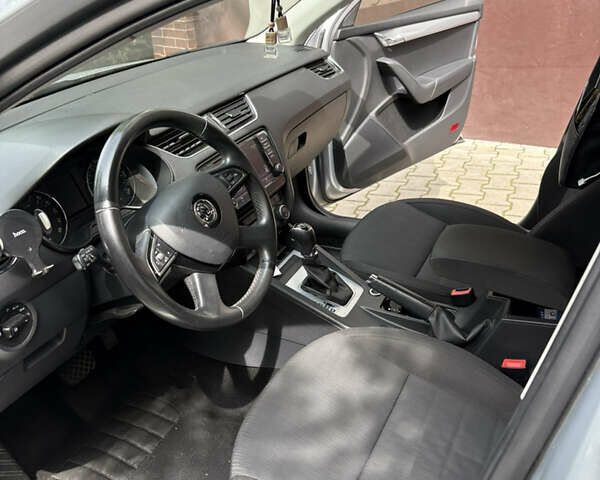 Шкода Октавия, объемом двигателя 1.6 л и пробегом 230 тыс. км за 12300 $, фото 10 на Automoto.ua