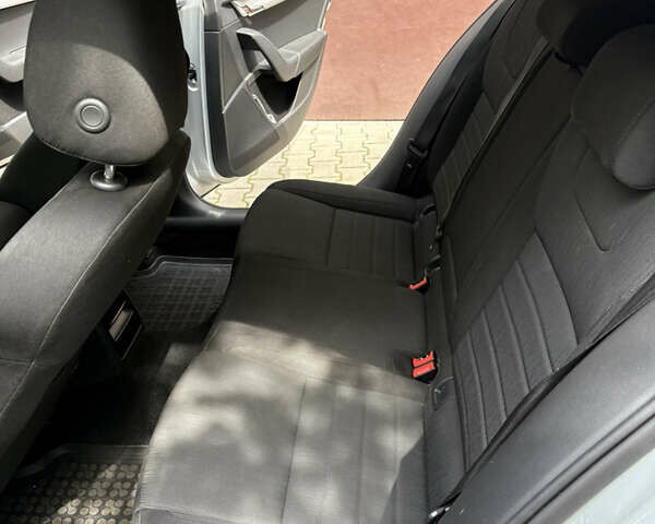 Шкода Октавия, объемом двигателя 1.6 л и пробегом 230 тыс. км за 12300 $, фото 9 на Automoto.ua