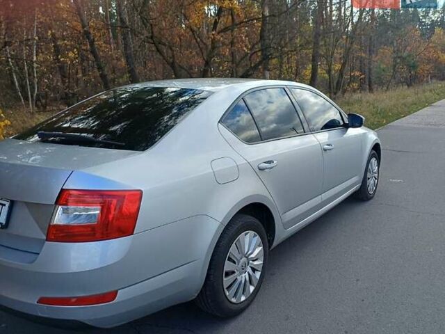 Шкода Октавія 2016 у Обухове на Automoto.ua Шкода Октавія, об'ємом двигуна 1.97 л та пробігом 246 тис. км за 13600 $, фото 3 на Automoto.ua