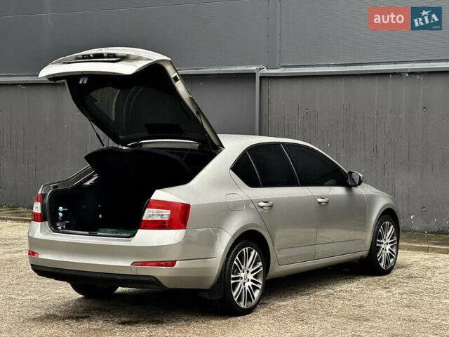 Шкода Октавия, объемом двигателя 1.8 л и пробегом 266 тыс. км за 10500 $, фото 2 на Automoto.ua