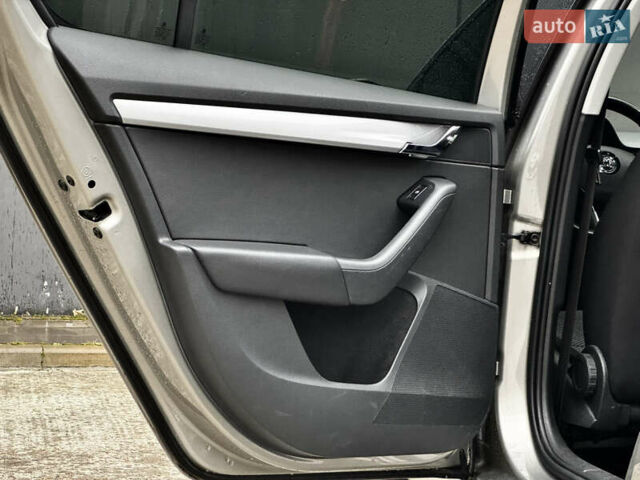 Шкода Октавия, объемом двигателя 1.8 л и пробегом 266 тыс. км за 10500 $, фото 19 на Automoto.ua