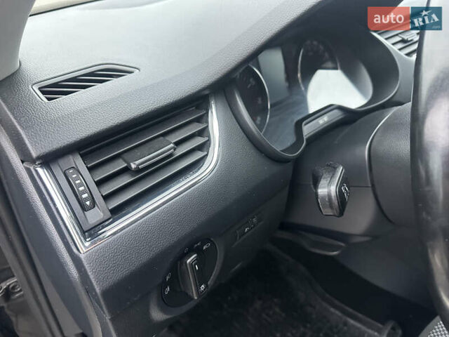 Шкода Октавія, об'ємом двигуна 1.4 л та пробігом 93 тис. км за 13300 $, фото 39 на Automoto.ua