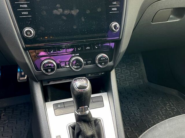 Шкода Октавия, объемом двигателя 1.8 л и пробегом 260 тыс. км за 11700 $, фото 4 на Automoto.ua