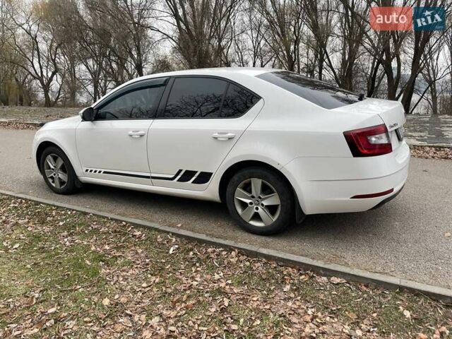Шкода Октавія, об'ємом двигуна 1.4 л та пробігом 235 тис. км за 12000 $, фото 5 на Automoto.ua