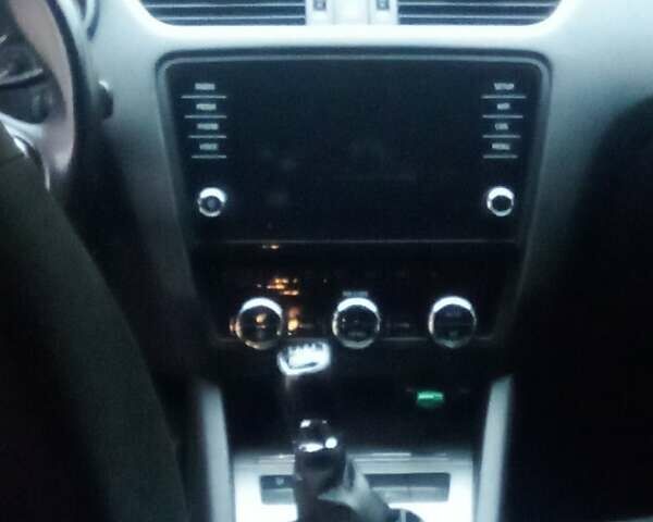 Шкода Октавия, объемом двигателя 1.6 л и пробегом 267 тыс. км за 11999 $, фото 6 на Automoto.ua
