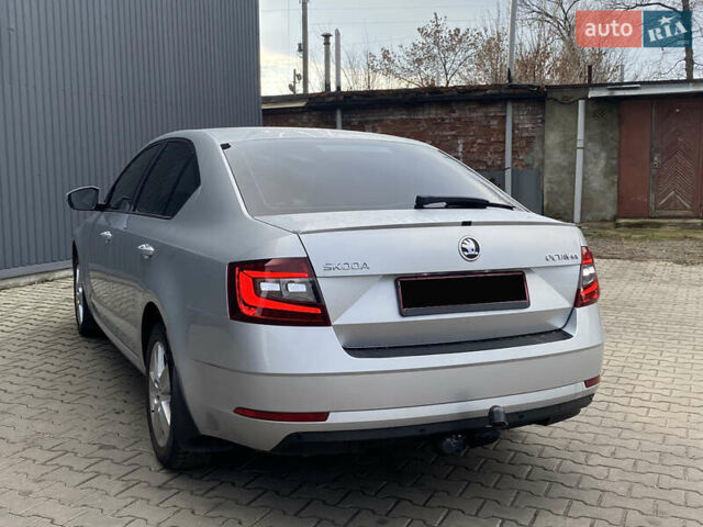 Шкода Октавия, объемом двигателя 1.8 л и пробегом 165 тыс. км за 11000 $, фото 9 на Automoto.ua