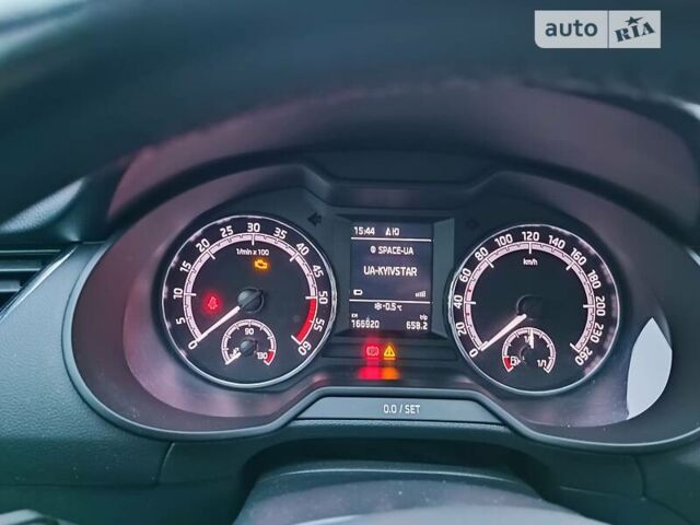Шкода Октавия, объемом двигателя 1.6 л и пробегом 166 тыс. км за 13350 $, фото 17 на Automoto.ua