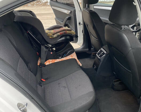 Шкода Октавія, об'ємом двигуна 1.97 л та пробігом 301 тис. км за 13500 $, фото 9 на Automoto.ua