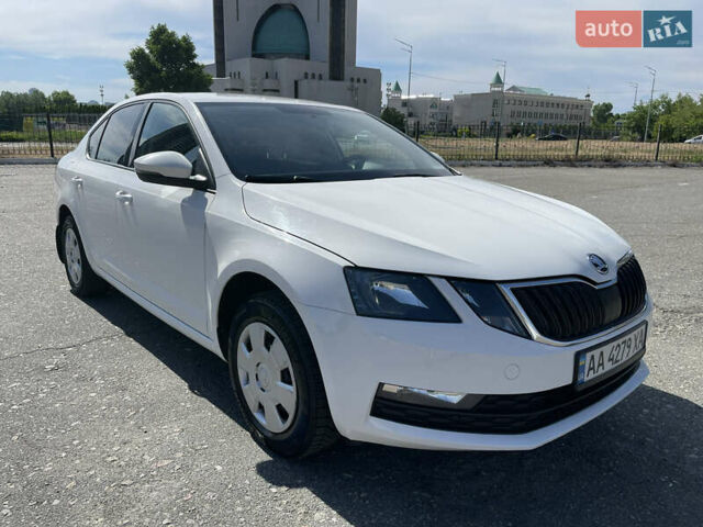 Шкода Октавия, объемом двигателя 1.6 л и пробегом 226 тыс. км за 11900 $, фото 2 на Automoto.ua