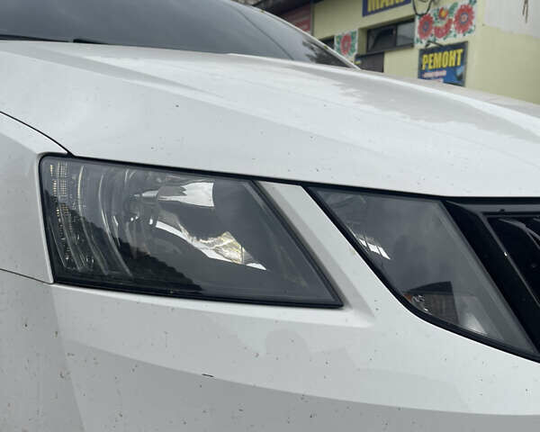 Шкода Октавия, объемом двигателя 1.6 л и пробегом 149 тыс. км за 14990 $, фото 8 на Automoto.ua