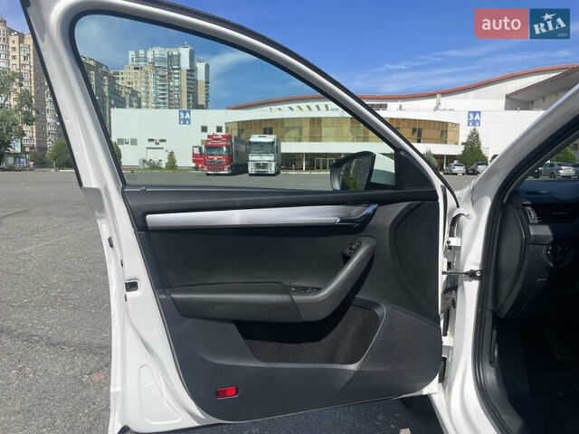 Шкода Октавия, объемом двигателя 1.6 л и пробегом 226 тыс. км за 11900 $, фото 15 на Automoto.ua
