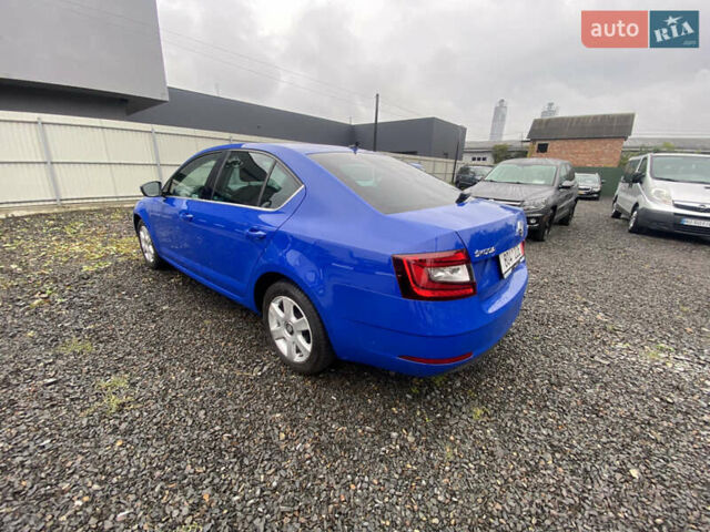 Шкода Октавия, объемом двигателя 1.6 л и пробегом 250 тыс. км за 12999 $, фото 2 на Automoto.ua