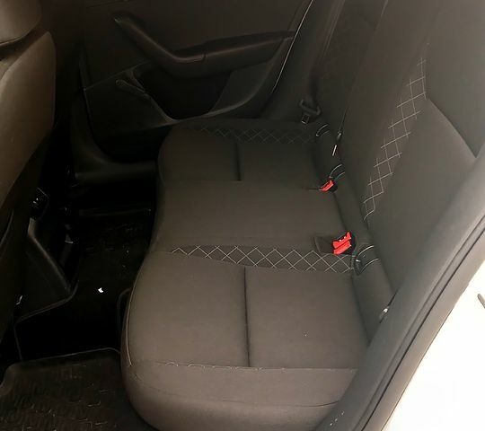 Шкода Октавия, объемом двигателя 1.6 л и пробегом 230 тыс. км за 13500 $, фото 9 на Automoto.ua