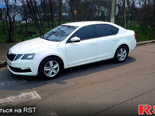 Шкода Октавия, объемом двигателя 1.6 л и пробегом 230 тыс. км за 13500 $, фото 8 на Automoto.ua