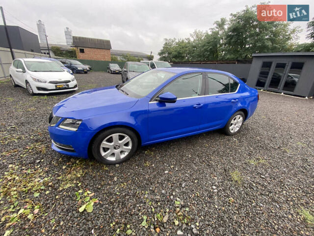 Шкода Октавия, объемом двигателя 1.6 л и пробегом 250 тыс. км за 12999 $, фото 1 на Automoto.ua