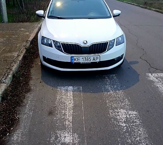 Шкода Октавия, объемом двигателя 1.6 л и пробегом 230 тыс. км за 13500 $, фото 11 на Automoto.ua