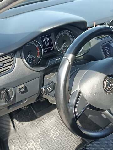 Шкода Октавия, объемом двигателя 1.6 л и пробегом 57 тыс. км за 19000 $, фото 5 на Automoto.ua