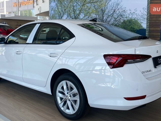 Шкода Октавія 2024 року купити нове авто Шкода Октавія 2024 року від офіційного дилера Автоцентр AUTO.RIA Шкода фото