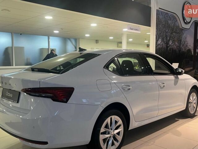 Шкода Октавия, объемом двигателя 1.5 л и пробегом 0 тыс. км за 30897 $, фото 2 на Automoto.ua
