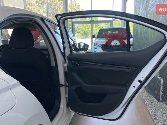 Шкода Октавія 2024 року купити нове авто Шкода Октавія 2024 року від офіційного дилера Автоцентр AUTO.RIA Шкода фото