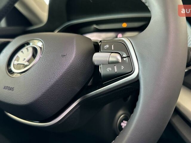 купить новое авто Шкода Октавия 2024 года от официального дилера Моторкрафт Шкода фото