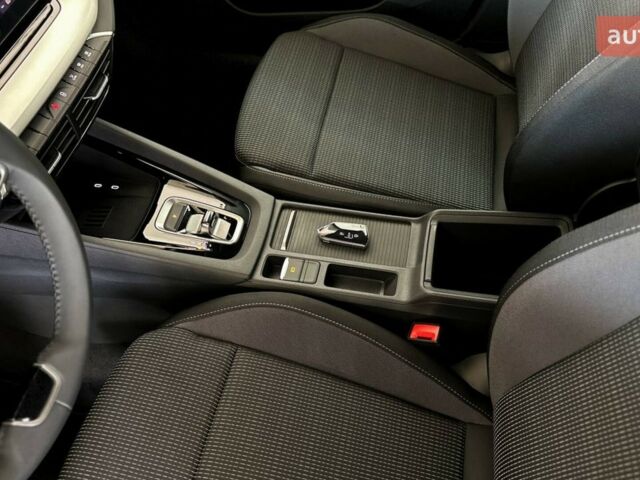 купить новое авто Шкода Октавия 2024 года от официального дилера Моторкрафт Шкода фото