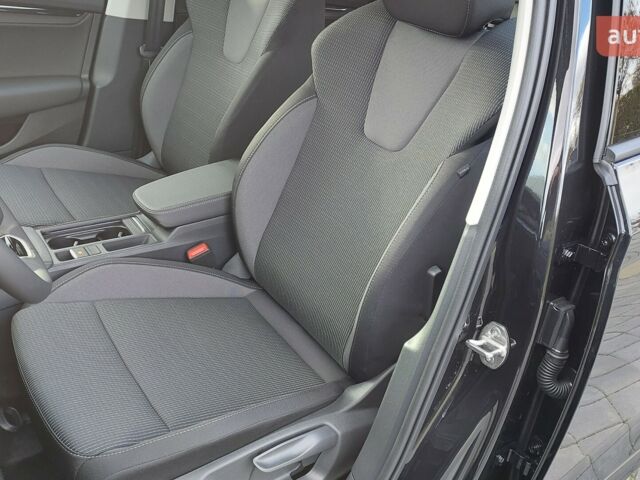 купить новое авто Шкода Октавия 2025 года от официального дилера АСТ-КОМБІ Шкода фото