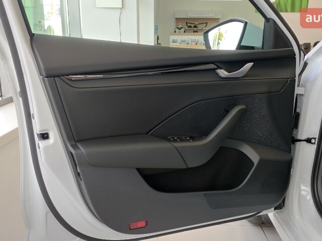 Шкода Октавія, об'ємом двигуна 1.4 л та пробігом 0 тис. км за 27785 $, фото 9 на Automoto.ua