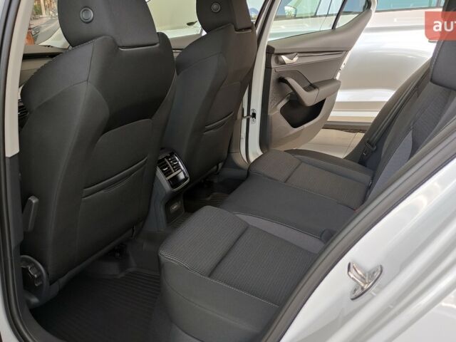 Шкода Октавія, об'ємом двигуна 1.4 л та пробігом 0 тис. км за 27785 $, фото 15 на Automoto.ua
