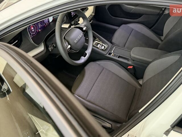 купити нове авто Шкода Октавія 2025 року від офіційного дилера Автоцентр AUTO.RIA Шкода фото