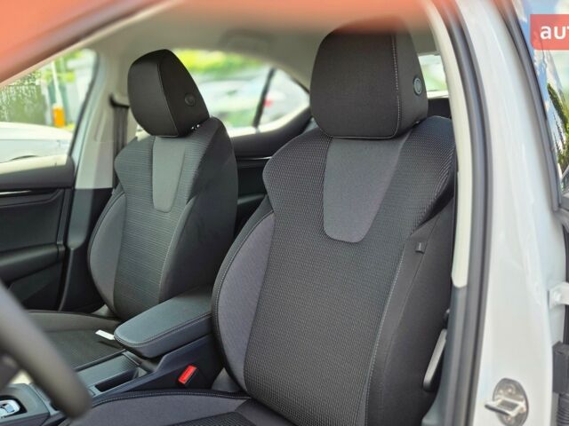 купить новое авто Шкода Октавия 2025 года от официального дилера Віннер Центр Київ Шкода фото