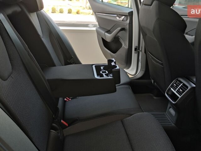 Шкода Октавия, объемом двигателя 1.4 л и пробегом 0 тыс. км за 28048 $, фото 21 на Automoto.ua