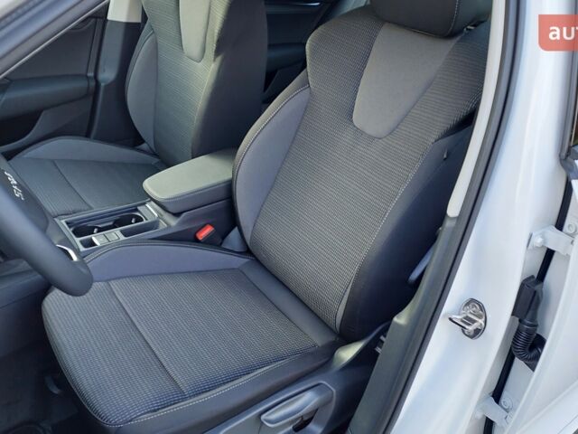 купить новое авто Шкода Октавия 2025 года от официального дилера АСТ-КОМБІ Шкода фото