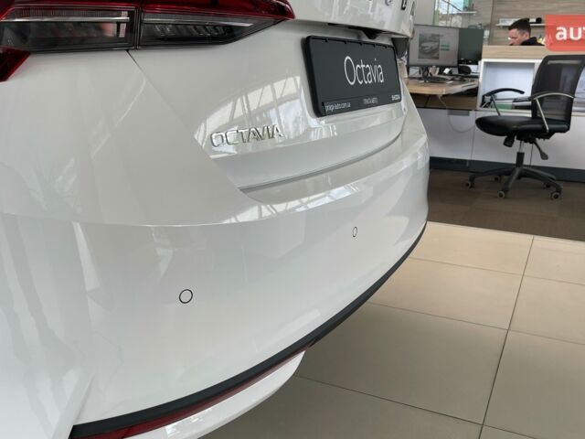 Шкода Октавия, объемом двигателя 1.4 л и пробегом 0 тыс. км за 27828 $, фото 9 на Automoto.ua