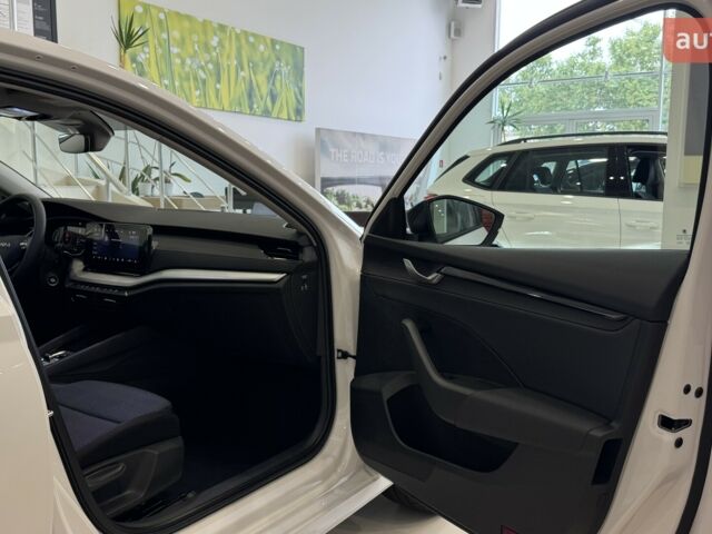 купити нове авто Шкода Октавія 2025 року від офіційного дилера Автоцентр AUTO.RIA Шкода фото