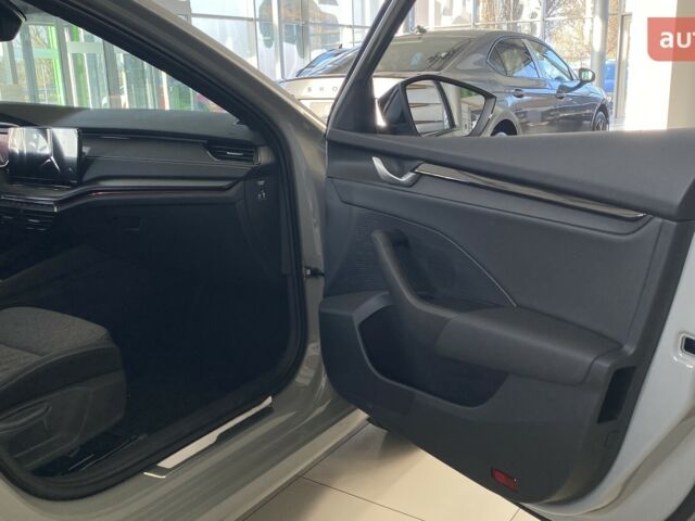 купити нове авто Шкода Октавія 2025 року від офіційного дилера Автоцентр AUTO.RIA Шкода фото