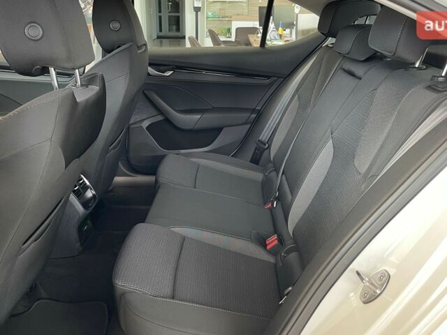 Шкода Октавия, объемом двигателя 1.4 л и пробегом 0 тыс. км за 27828 $, фото 19 на Automoto.ua