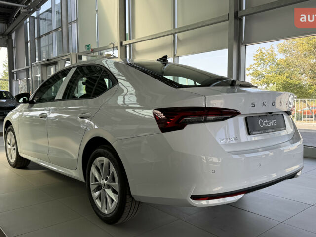 Шкода Октавия, объемом двигателя 1.4 л и пробегом 0 тыс. км за 30127 $, фото 3 на Automoto.ua