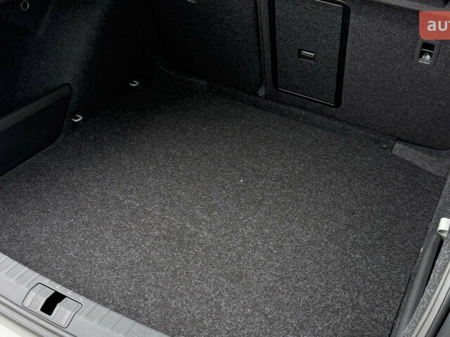 купить новое авто Шкода Октавия 2025 года от официального дилера Автомобільний Дім Галич-Авто Шкода фото