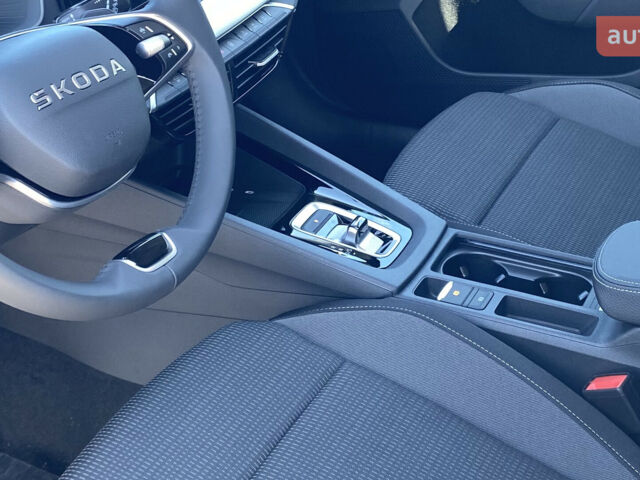 купити нове авто Шкода Октавія 2025 року від офіційного дилера Автомобільний Дім Галич-Авто Шкода фото