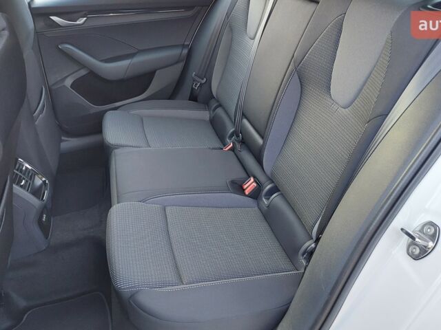 купить новое авто Шкода Октавия 2025 года от официального дилера АСТ-КОМБІ Шкода фото