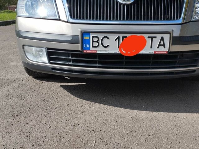Жовтий Шкода Октавія, об'ємом двигуна 1.6 л та пробігом 230 тис. км за 5800 $, фото 5 на Automoto.ua