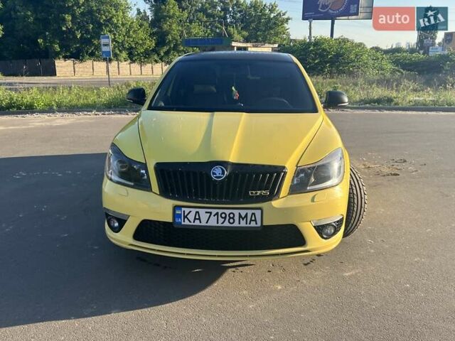 Желтый Шкода Октавия, объемом двигателя 1.98 л и пробегом 212 тыс. км за 7900 $, фото 3 на Automoto.ua